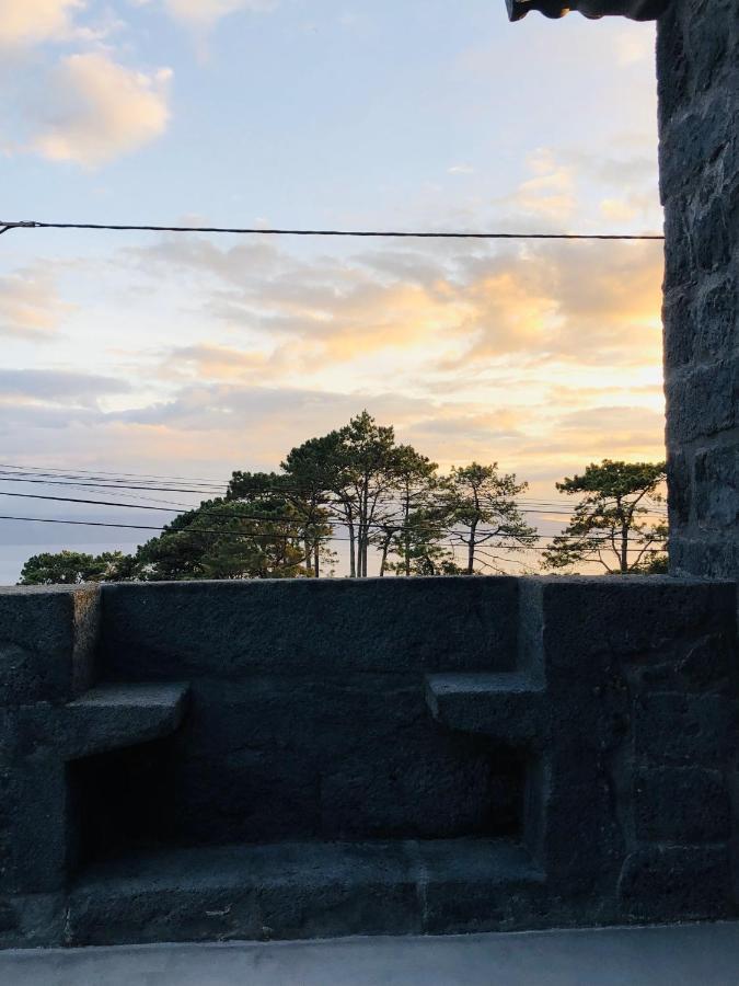Amu- Apartamentos Misterios Da Urzelina Luaran gambar