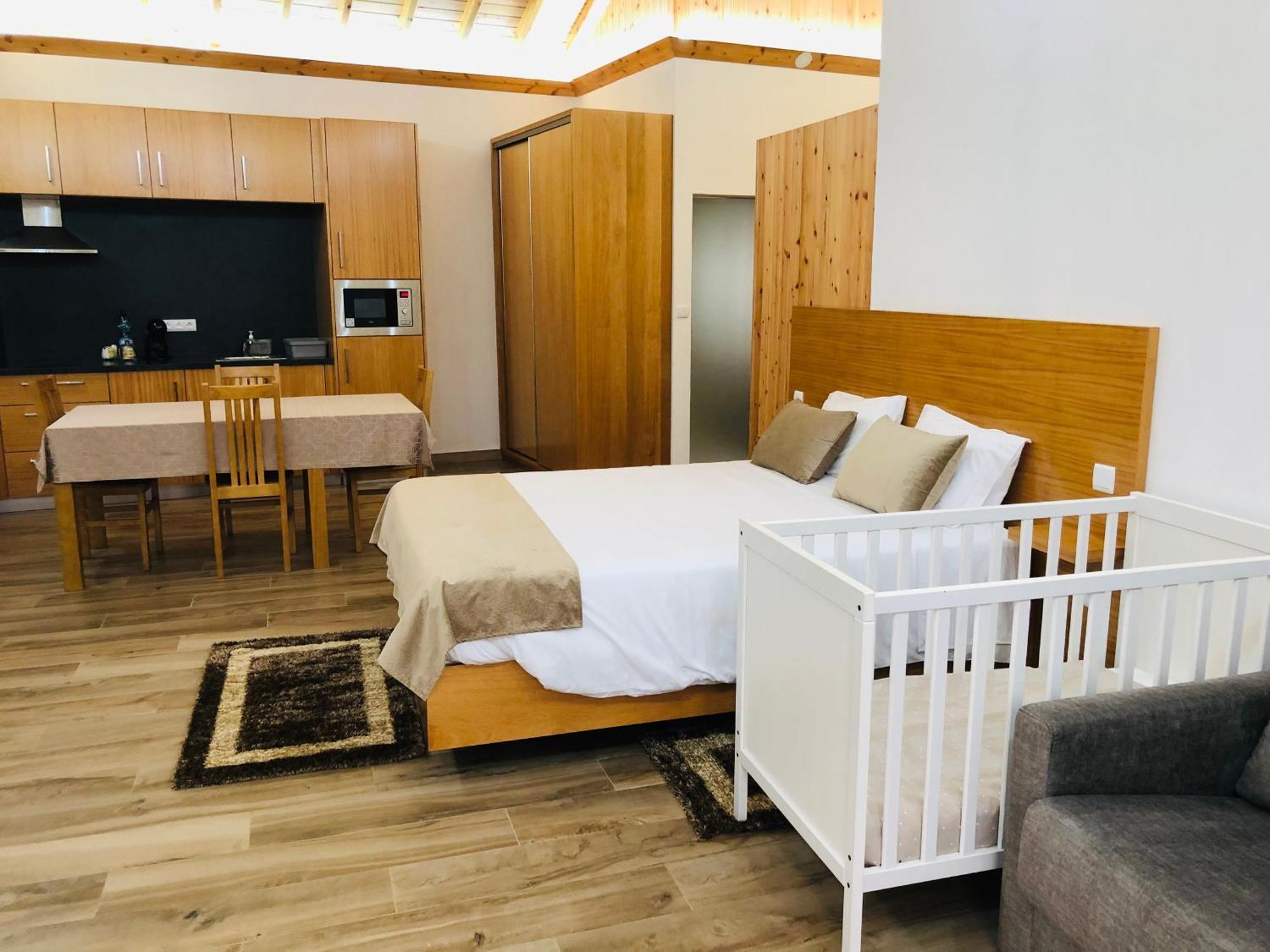 Amu- Apartamentos Misterios Da Urzelina Luaran gambar