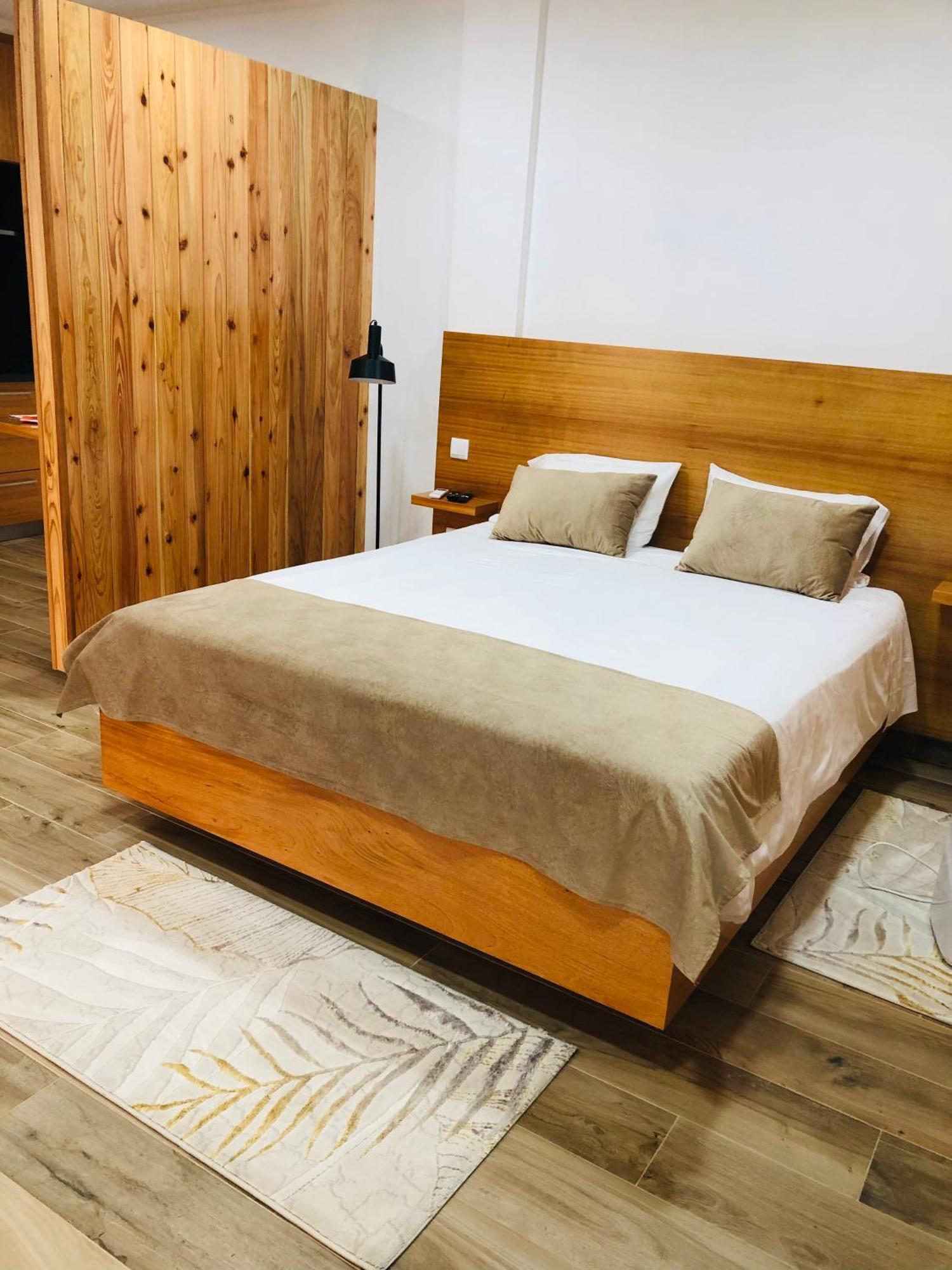 Amu- Apartamentos Misterios Da Urzelina Luaran gambar