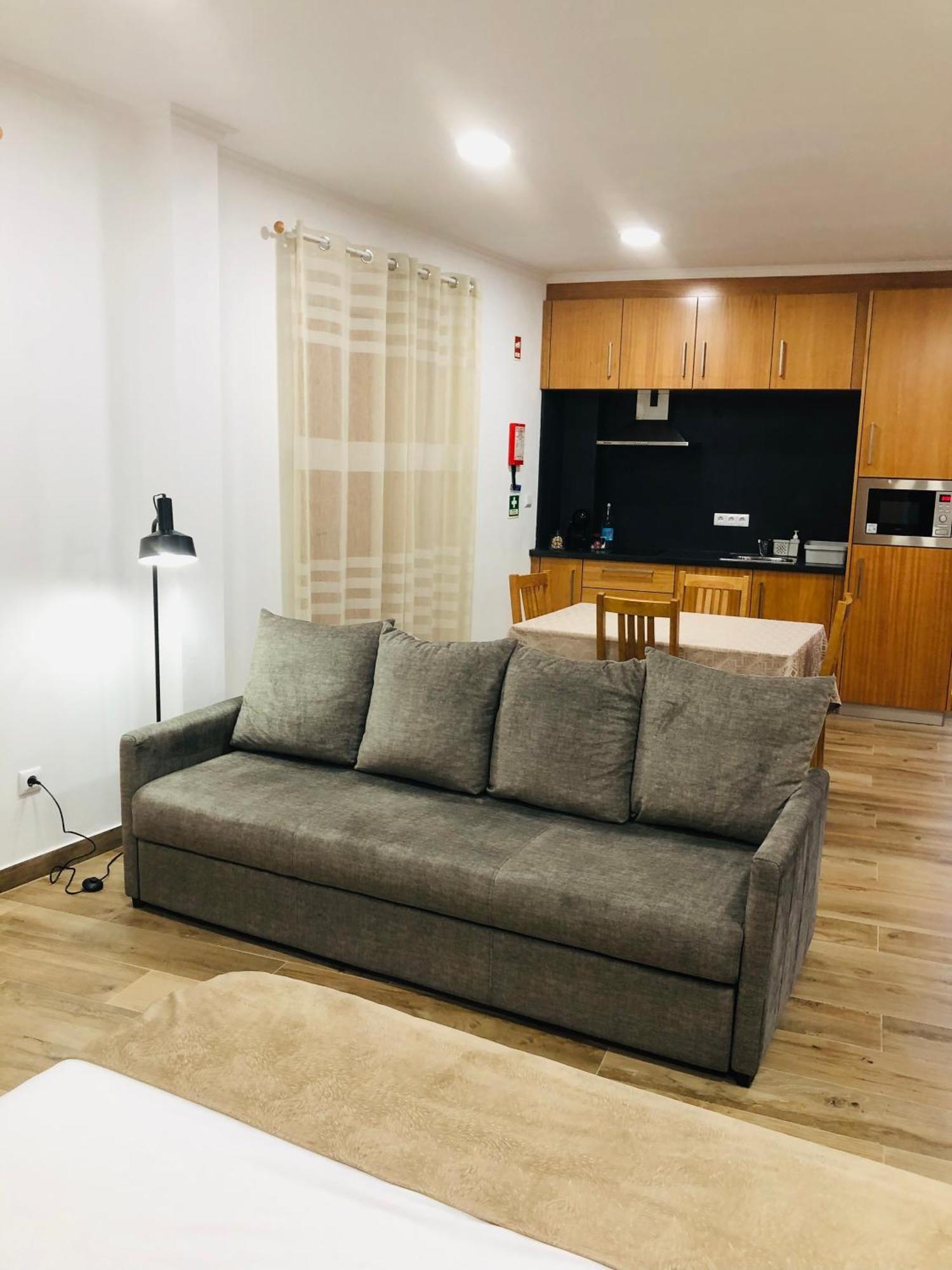 Amu- Apartamentos Misterios Da Urzelina Luaran gambar